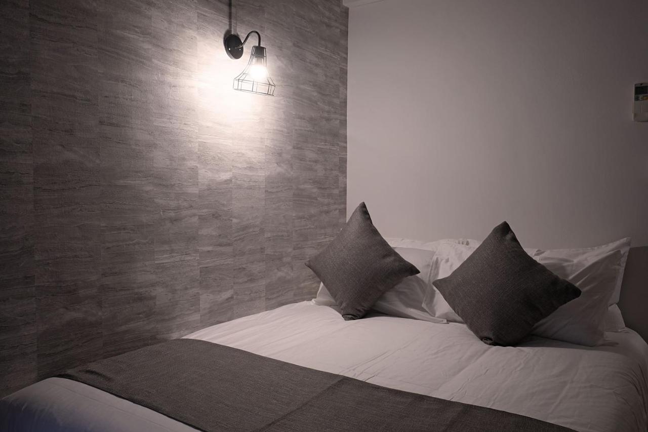 Q Loft Hotels At Bedok Singapore Eksteriør bilde